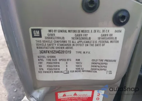 2004 Chevrolet Suburban 1500 Lt из США, поврежденный, VIN 3GNFK16Z94G281319